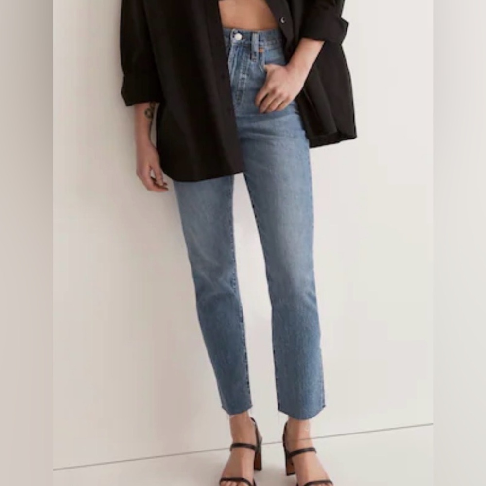 Madewell The Perfect Vintage Straight Jeans | Medium Blue Raw Hem | 24 | NWOT